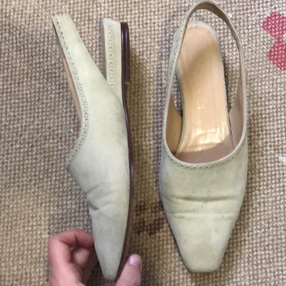 Vintage Gucci flats
